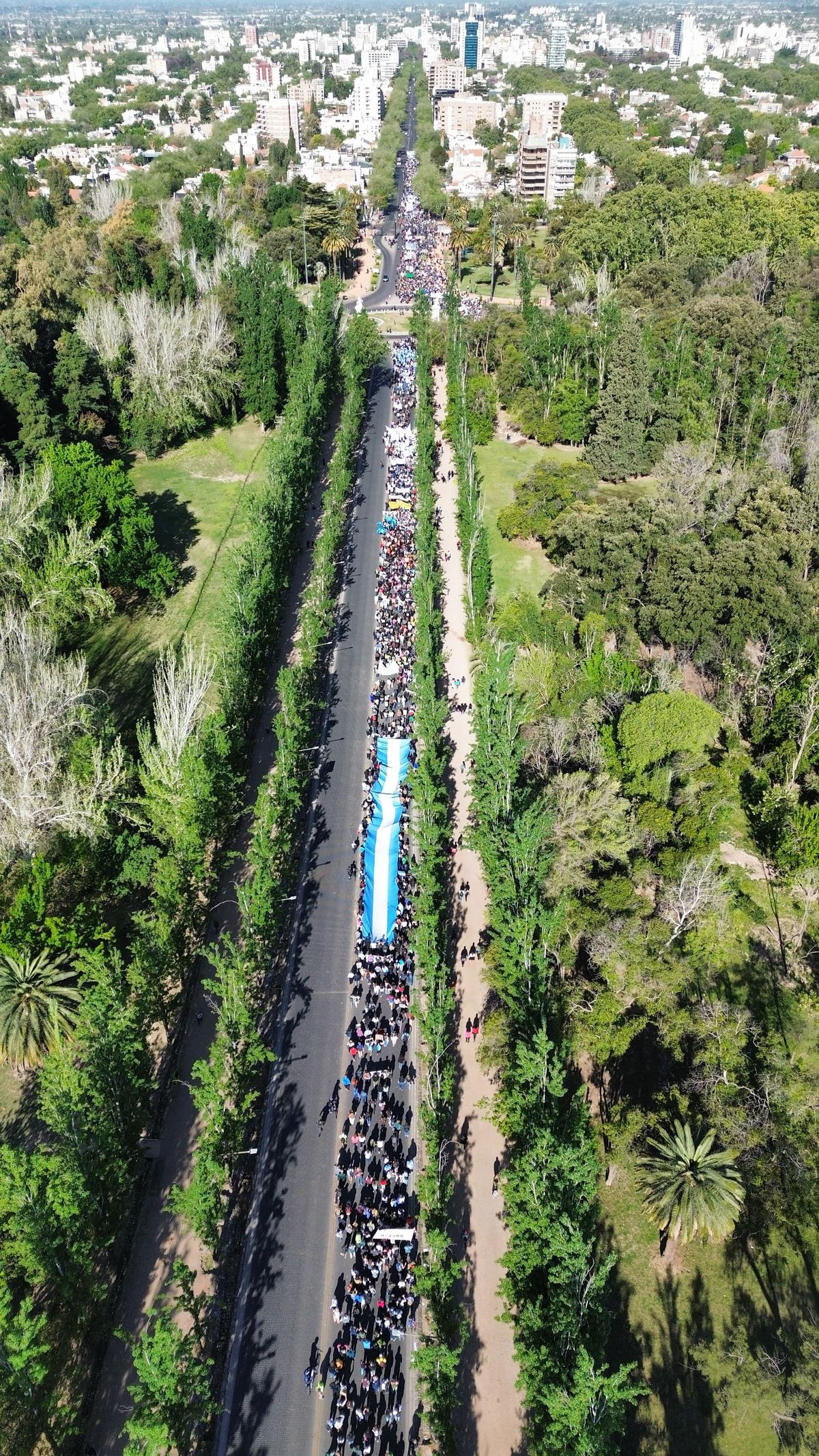 Se definió el recorrido de la marcha universitaria federal y las calles que se verán afectadas en la Ciudad de Mendoza.