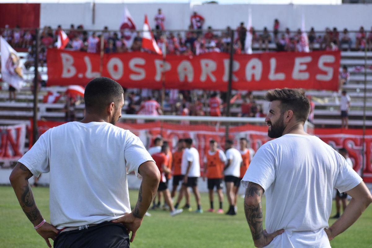 Los simpatizantes presenciaron la práctica alentando al equipo antes de la final con los sanjuaninos.
