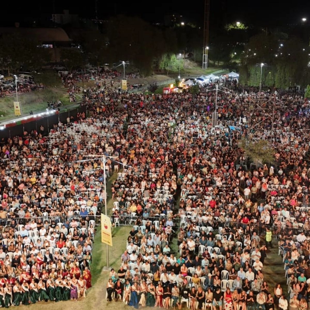As&iacute; luci&oacute; el Parque Ferri de Luj&aacute;n este s&aacute;bado: repleto.
