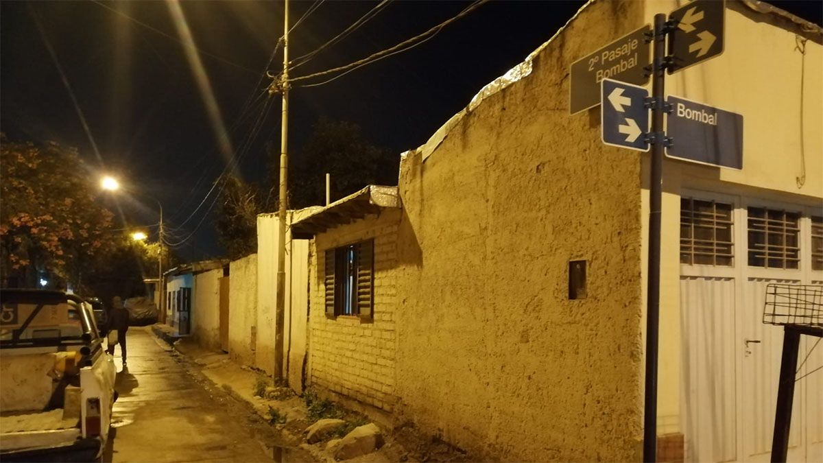 El incendio ocurri&oacute; en una casa ubicada en el 2&deg; Pasaje Bombal y calle Bombal, en Las Heras.