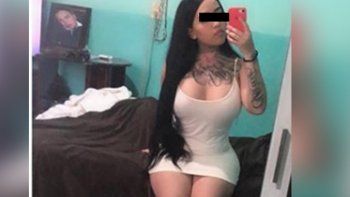 Asesinaron a balazos a una famosa youtuber que ostentaba armas en las redes