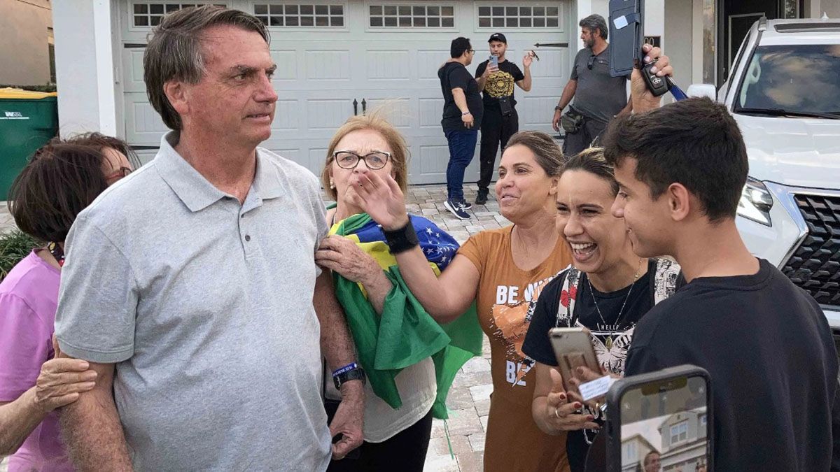 El ex presidente de Brasil, Jair Bolsonaro, quien se encuentra viviendo en Florida, negó las acusaciones respecto a las joyas de Arabia Saudita