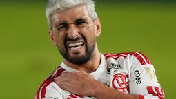 De Arrascaeta está con pie afuera del Mundial.