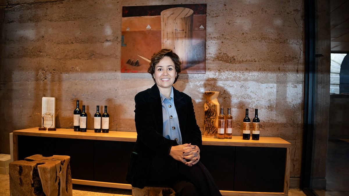Una líder extranjera que redefine el vino mendocino: la historia de Claudia Piedrahita en Casarena