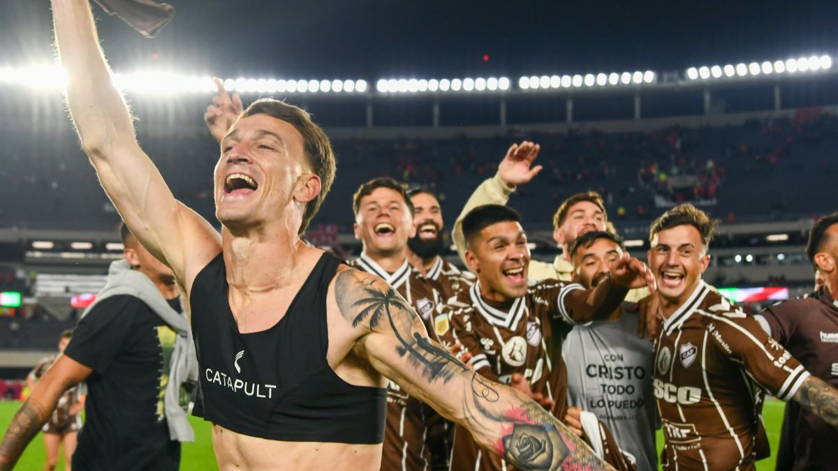 Platense se convirtió en el último clasificado a las semifinales del Torneo Apertura
