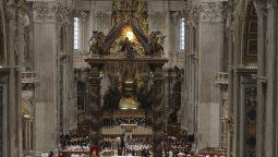 Francisco invistió a 17 cardenales para su modelo de Iglesia