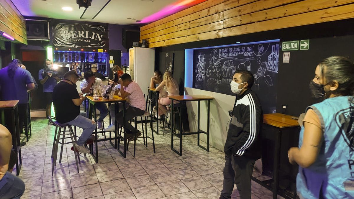 Este domingo los casos de coronavirus en Argentina fueron casi 5 mil menos que el día anterior.