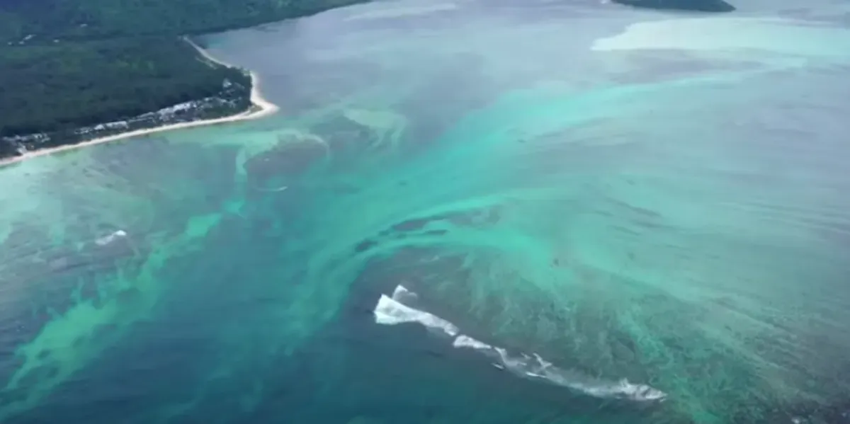 Estas cataratas no se pueden ver desde la superficie. Estas cataratas no se pueden ver desde la superficie.