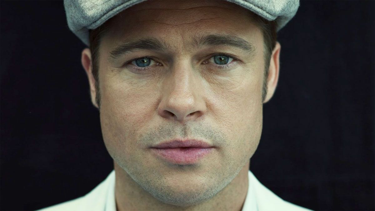 Brad Pitt interpreta a John Smith en la película de Netflix.