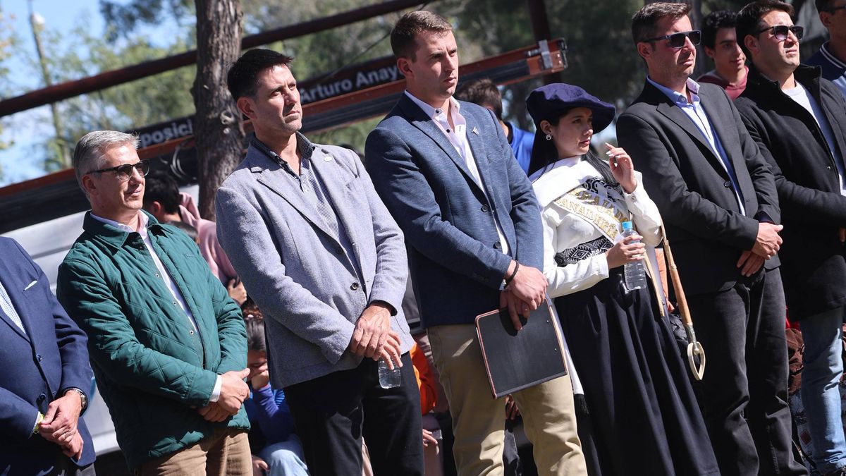 Autoridades en la Fiesta de la Ganadería. Autoridades en la Fiesta de la Ganadería.