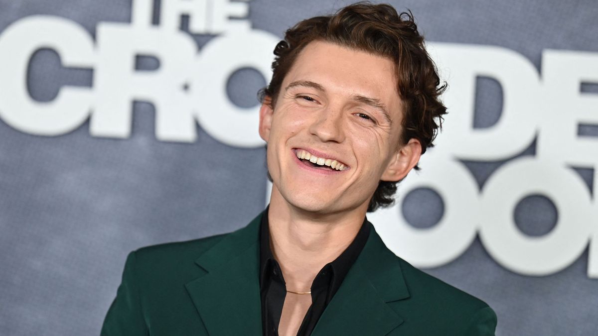 Tom Holland brilla en esta cruda historia basada en hechos reales