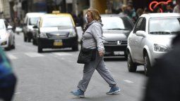 Casi la mitad de los peatones rosarinos no respeta las normas de seguridad vial