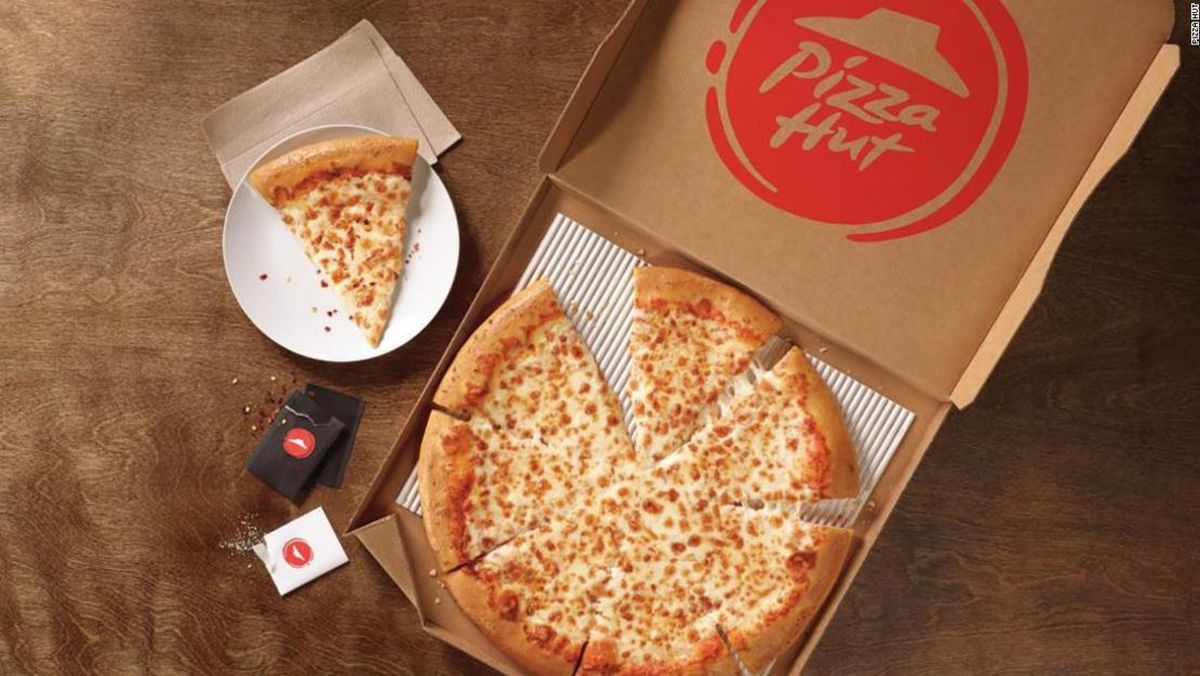 Pizza Hut es una de las cadenas de pizzas más grandes del mundo. Pizza Hut es una de las cadenas de pizzas más grandes del mundo.