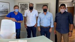 Rodolfo Suarez, Julián Matamala, Omar De Marchi y Sebastián Aguilar, tras el encuentro en Casa de Gobierno.