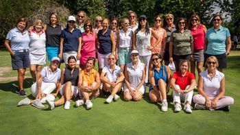 Atamisque reabrió su cancha de golf con un exitoso torneo para damas