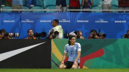 El VAR intervino en Uruguay-Perú y sigue generando controversia