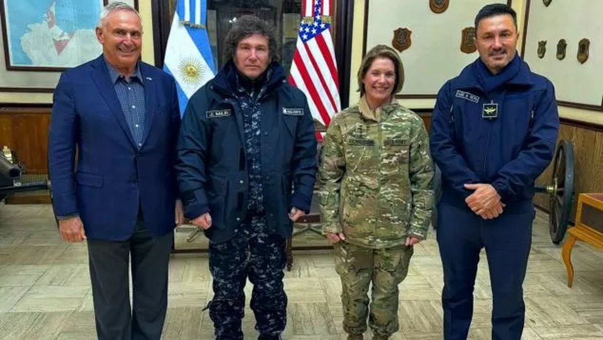 Milei valoró el trabajo que viene haciendo Luis Petri al frente del ministerio de Defensa