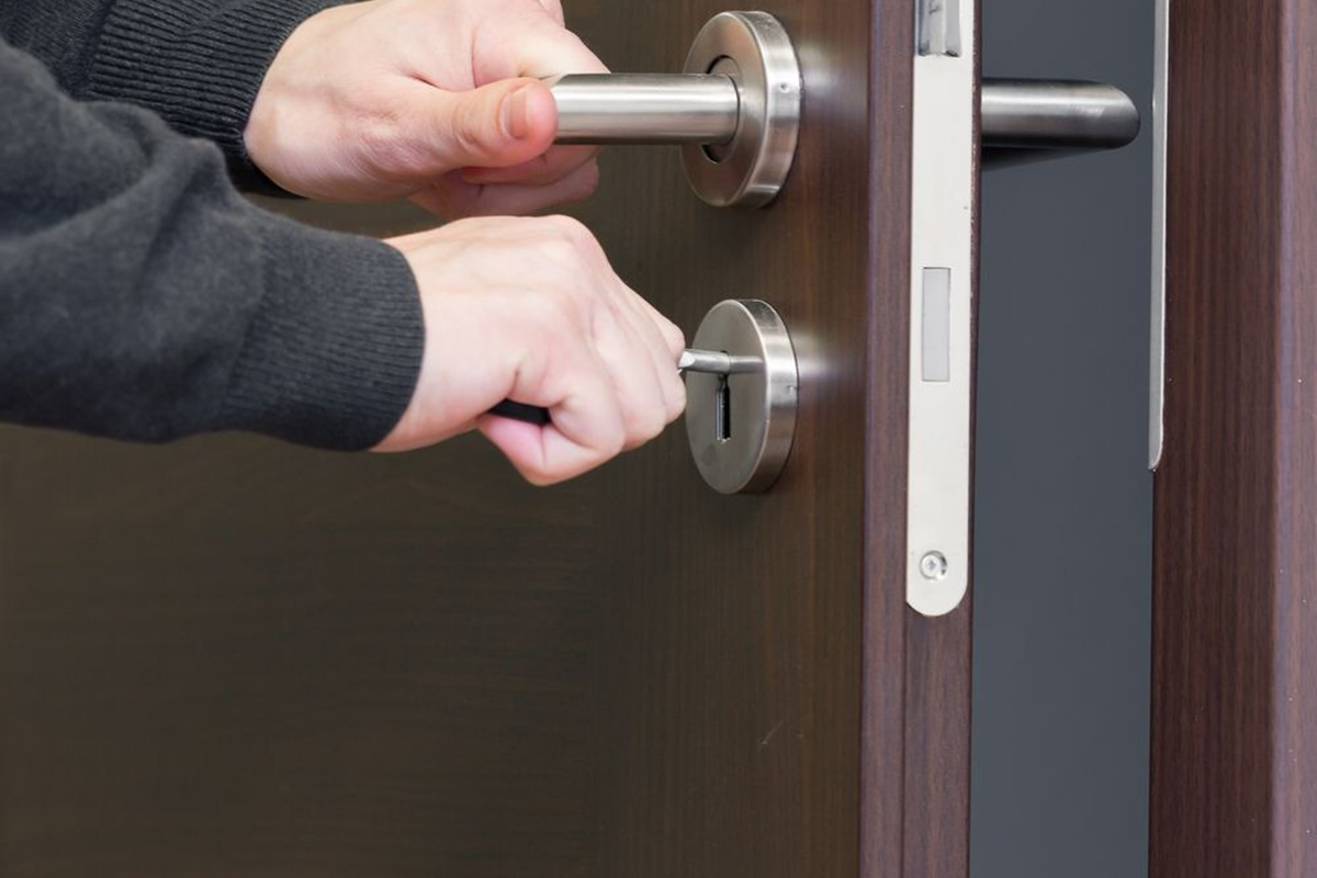 Muchas son las personas que creen que esto puede darle mayor seguridad. Muchas son las personas que creen que esto puede darle mayor seguridad.