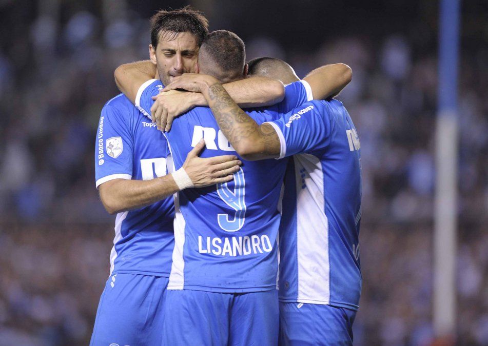 Alcanzó la punta: Racing goleó al Deportivo Cali y manda en el grupo 3