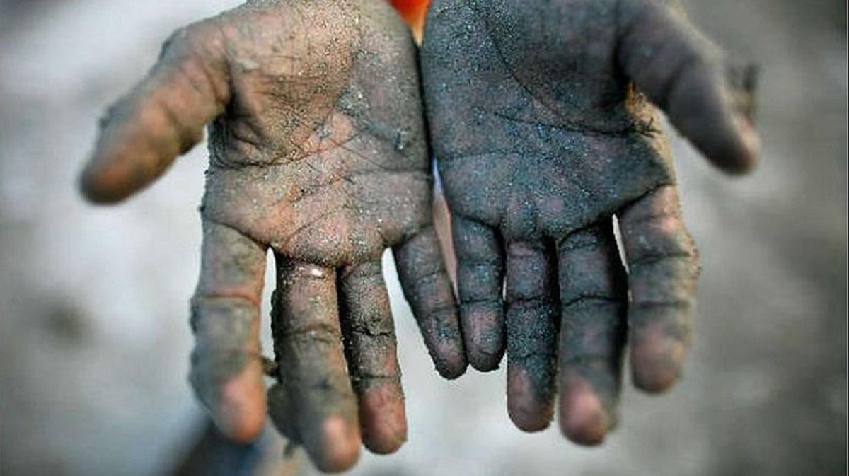 &nbsp;Día Mundial contra la Esclavitud infantil: En conmemoración por el asesinato de Iqbal Masih en 1995.