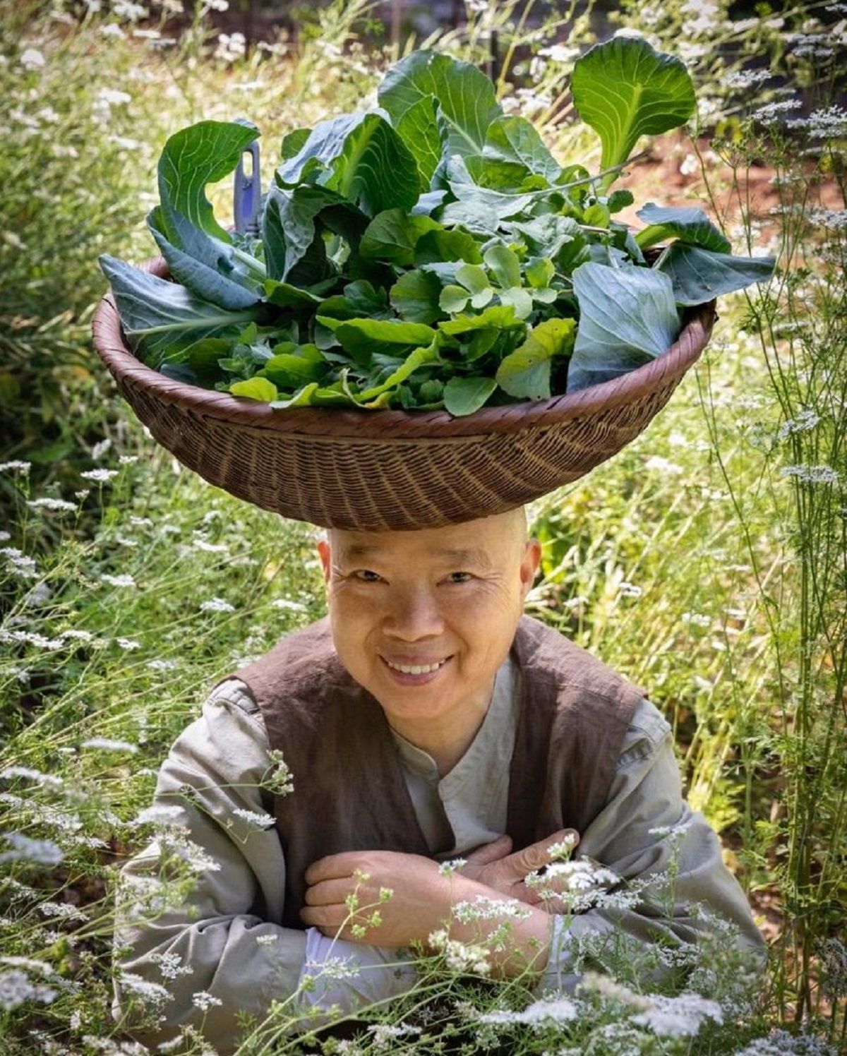 La monja budista y cocinera Jeong Kwan llegará a la provincia para participar en Korea Meets Barro Cocina.