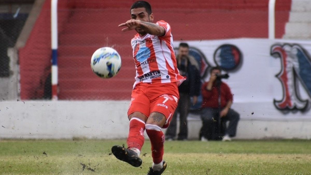 El volante Fabricio Illanes será titular en San Martín para jugar ante Atenas.