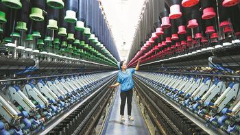 El PMI del país sube a medida que el FMI eleva la previsión de crecimiento