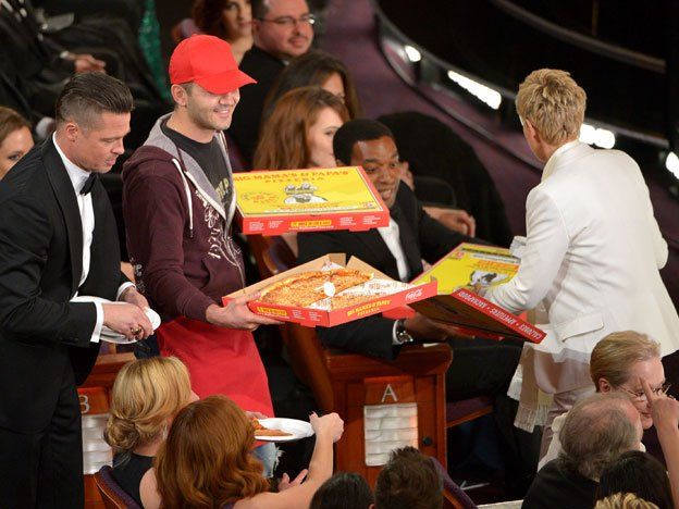 Repartidor de pizza en los Oscar se llevó una cuantiosa propina