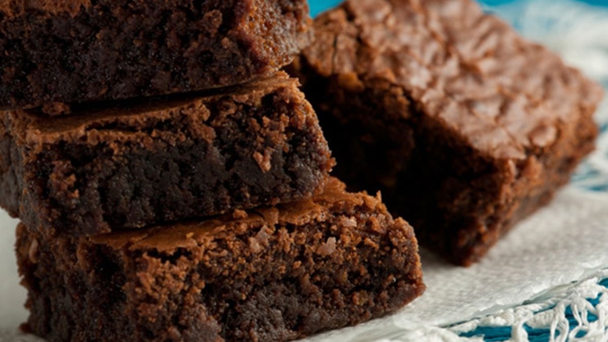 Brownie, una receta fácil y económica para hacer en cuarentena