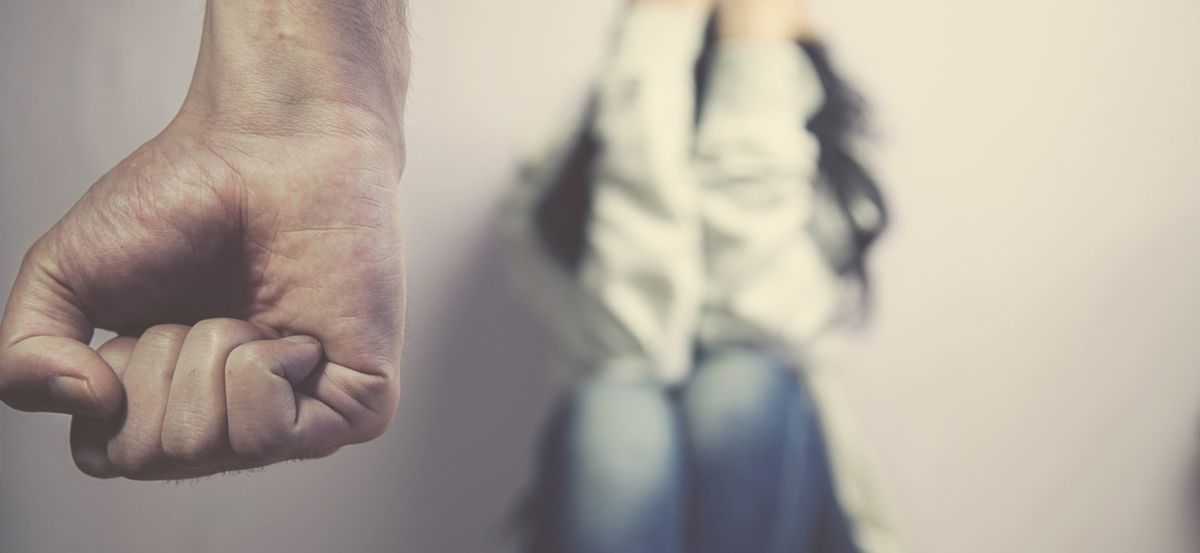 La víctima dijo que su pareja la roció con alcohol en medio de una pelea.