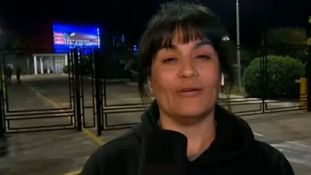 Vanesa, la mamá de El Noba, brindó una conferencia de prensa tras el accidente de tránsito de su hijo.