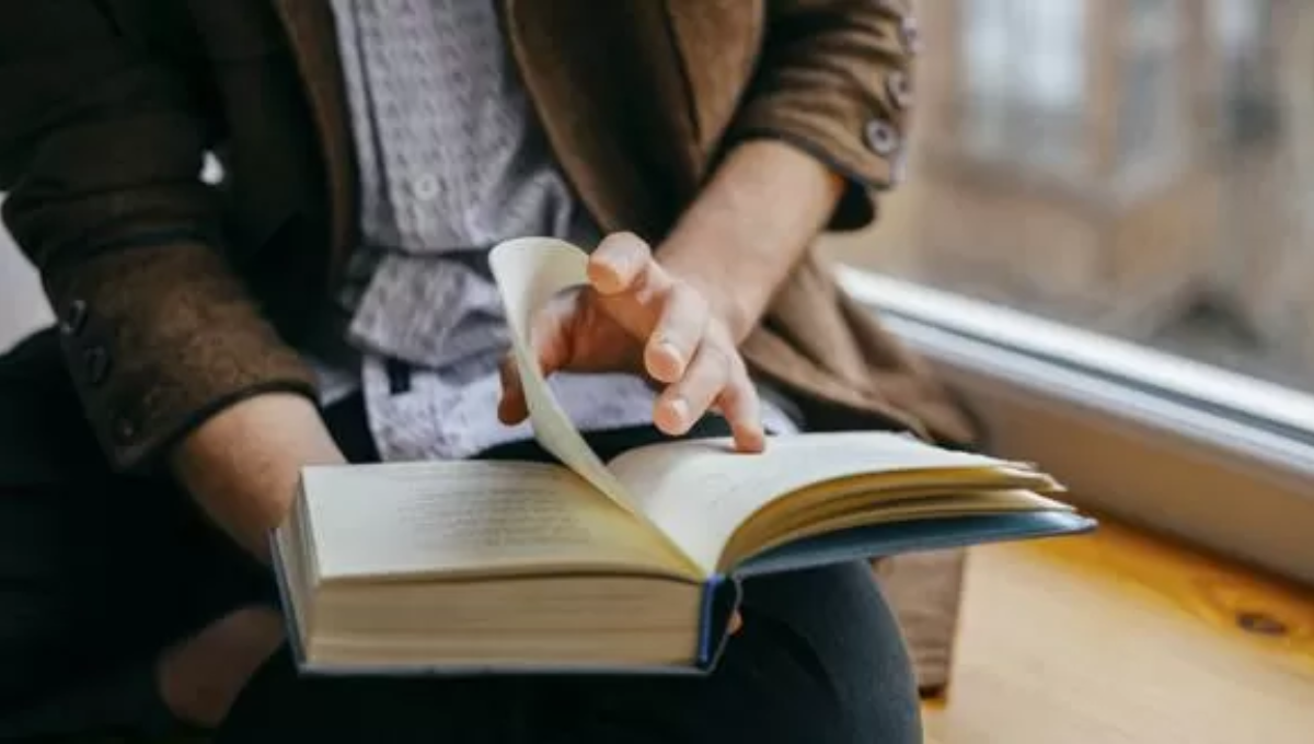 El apellido más común de Argentina es González, seguido por Rodríguez, Gómez y Fernández, según la Dirección Nacional de Población. El apellido más común de Argentina es González, seguido por Rodríguez, Gómez y Fernández, según la Dirección Nacional de Población.