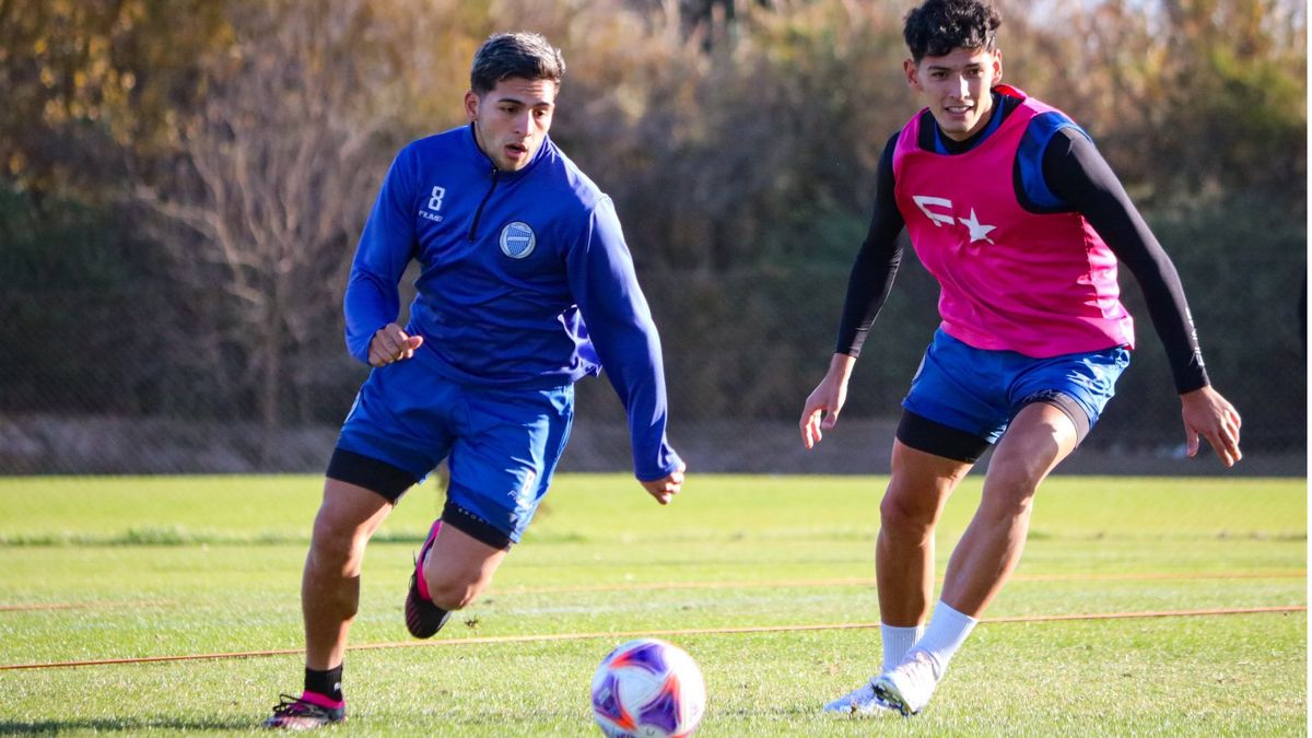 El Tomba realizó un entrenamiento intenso en el predio de Belgrano. El Tomba realizó un entrenamiento intenso en el predio de Belgrano.