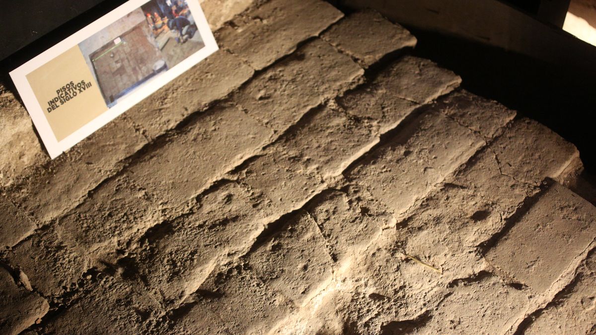 Piso original de la casa donde vivió el General junto a su familia. Foto: Fernando Martinez/ Diario UNO