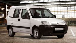 El Banco Ciudad aclara que son vehículos usados y en algunos casos están funcionando y en otro no. El Banco Ciudad aclara que son vehículos usados y en algunos casos están funcionando y en otro no.