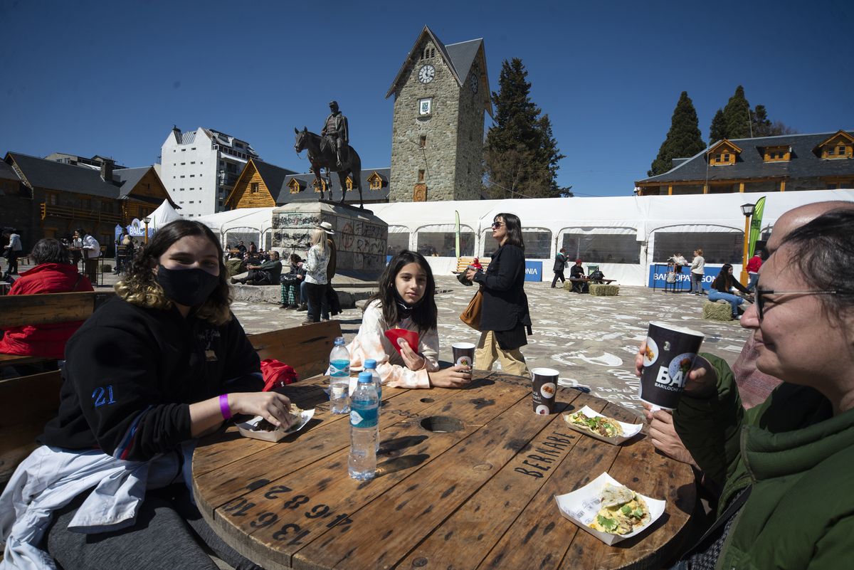 Bariloche qued & oacute; segundo como destino tur & iacute; stico m & aacute; s elegido a nivel nacional durante el feriado largo que termina el lunes.