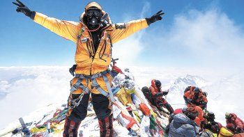 El Everest volvió a recibir a los intrépidos tras 4 meses de duelo