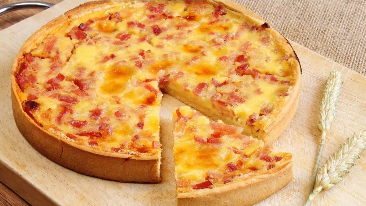 Recetas: còmo hacer una Tarta de cebolla, jamón y queso para disfrutar en otoño. Foto: gentileza airesdesantafe. Recetas: còmo hacer una Tarta de cebolla, jamón y queso para disfrutar en otoño. Foto: gentileza airesdesantafe.