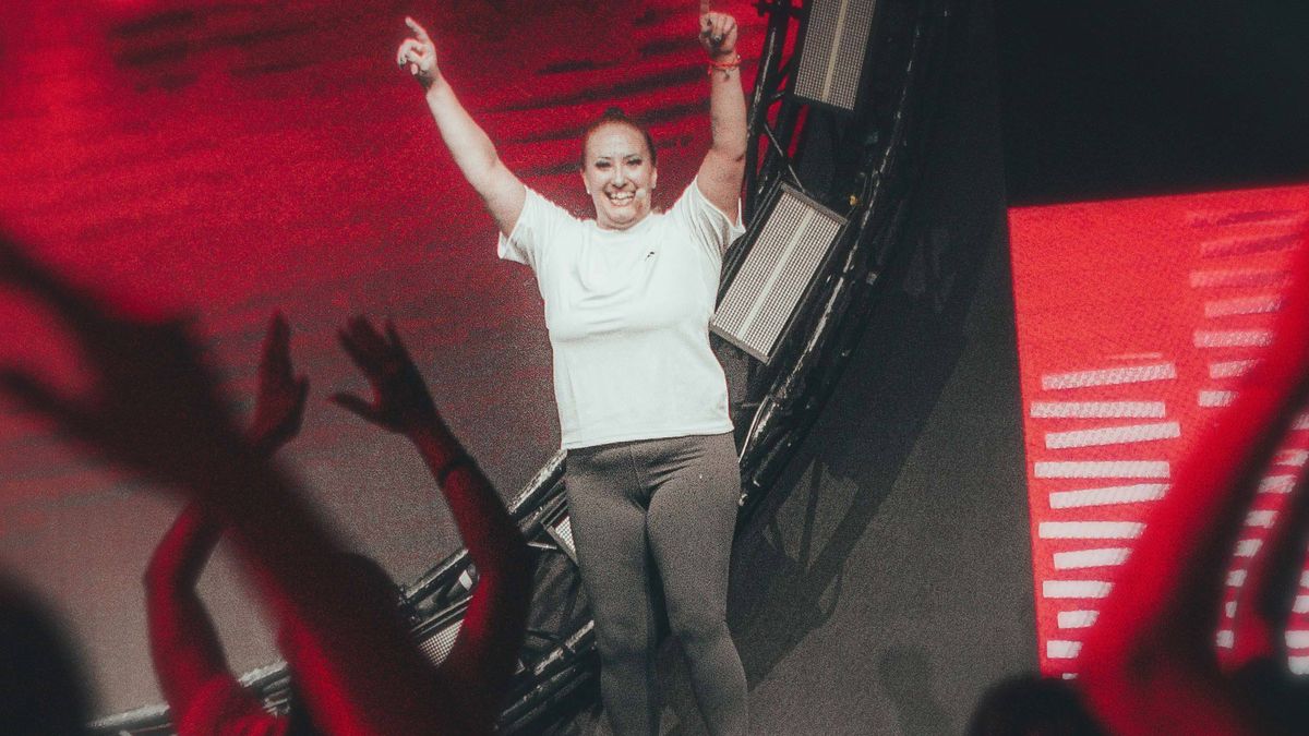 Mercedes Nicles, en la transmisión en vivo Miami-Buenos Aires. Mercedes Nicles, en la transmisión en vivo Miami-Buenos Aires.