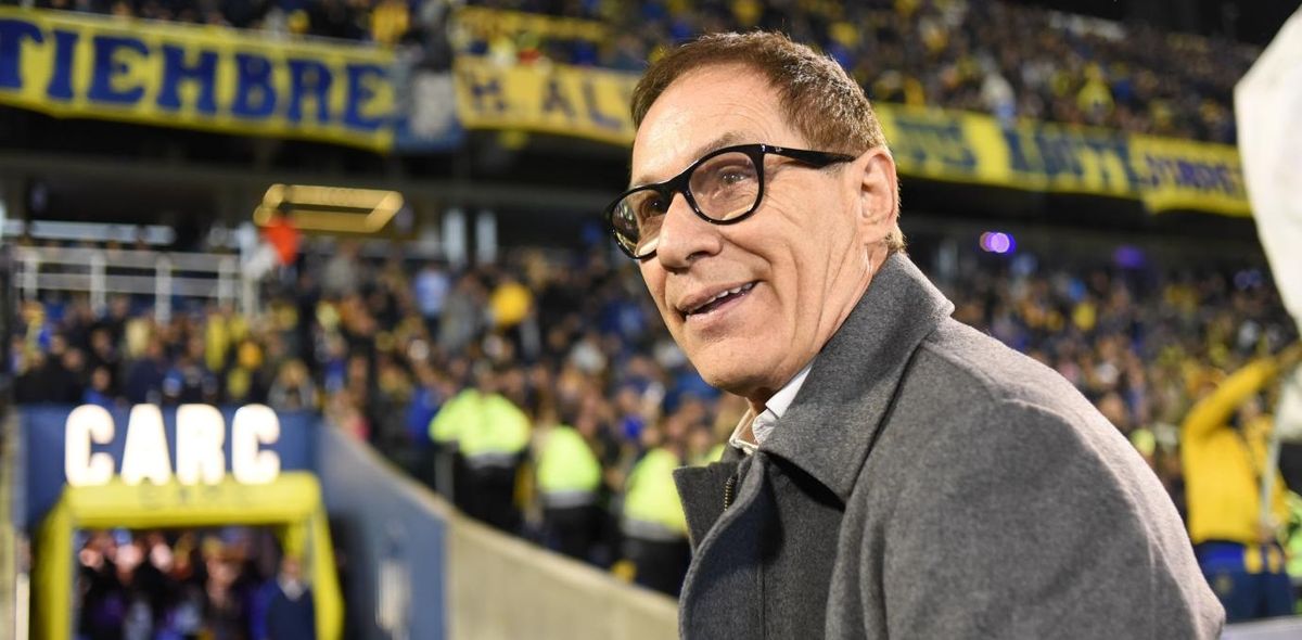 Un ex DT de Boca, candidato a dirigir Rosario Central tras la salida de Ariel  Holan