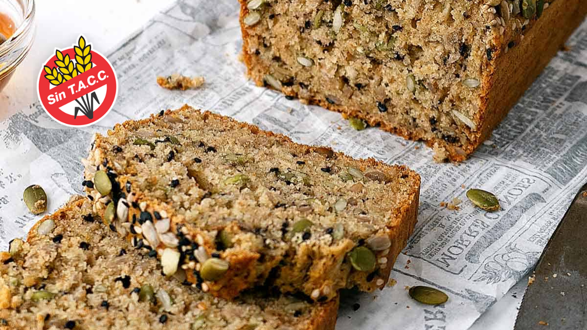 La receta de este pan casero sin TACC con semillas es delicioso y puedes agregarle las semillas que más te gusten. La receta de este pan casero sin TACC con semillas es delicioso y puedes agregarle las semillas que más te gusten.
