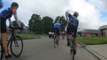 Impactante: un ciclista fue víctima de un disparo mientras entrenaba
