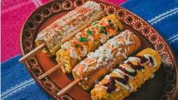 Cómo preparar elotes de Mexico, la receta de cinco pasos y en menos de 30 minutos.