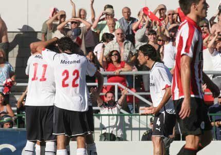 Independiente venció a Estudiantes y trepó a la punta del torneo Clausura