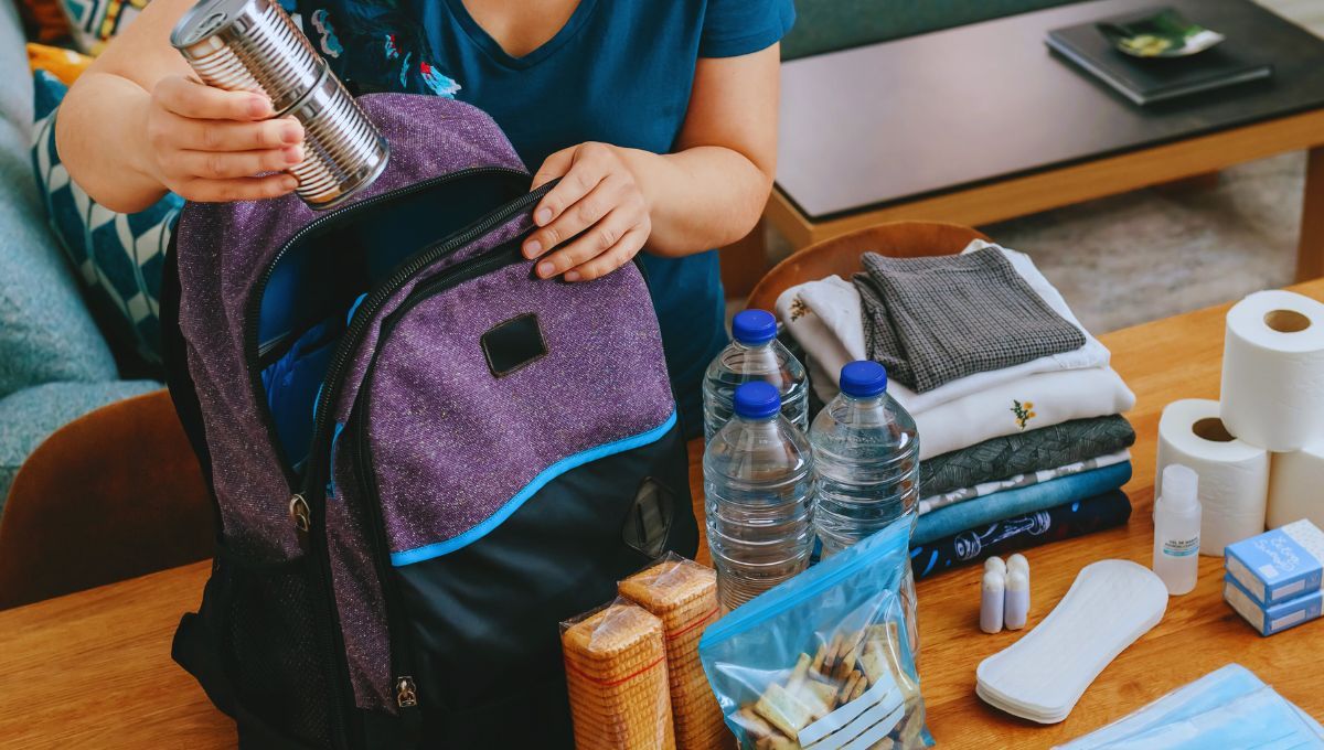 Mochila de emergencia para casos de temblores. Mochila de emergencia para casos de temblores.
