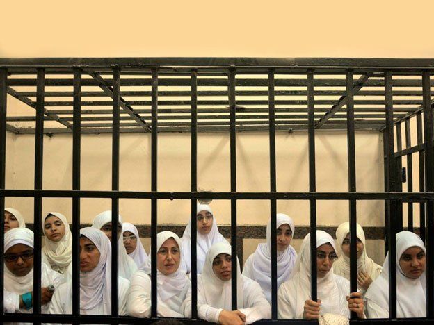 Condenaron a 11 años de cárcel a siete menores en Egipto por manifestarse