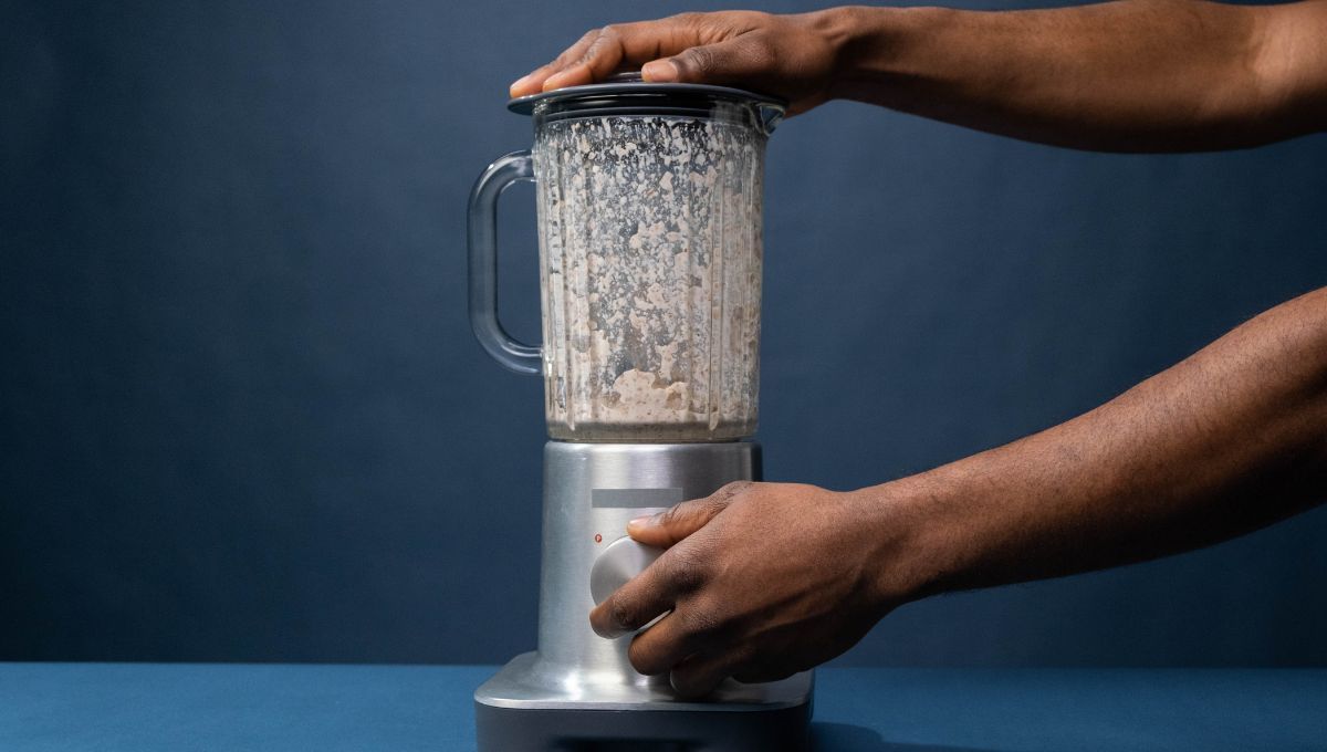 ¿Cómo quitar los olores y malos sabores de la licuadora?