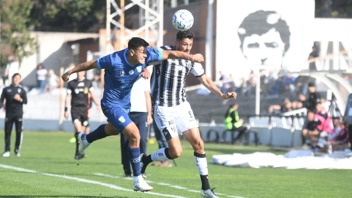 La victoria fue para la visita y Gimnasia se quedó sin técnico.