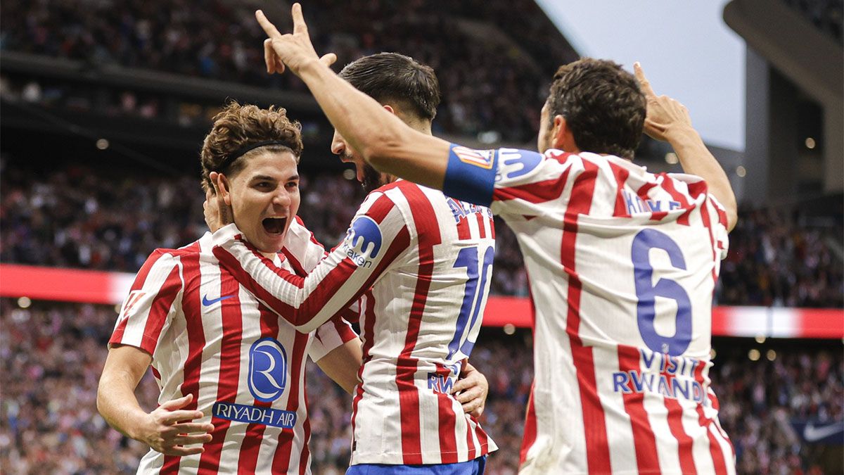 Atlético de Madrid goleó al Sevilla con una gran labor de los argentinos