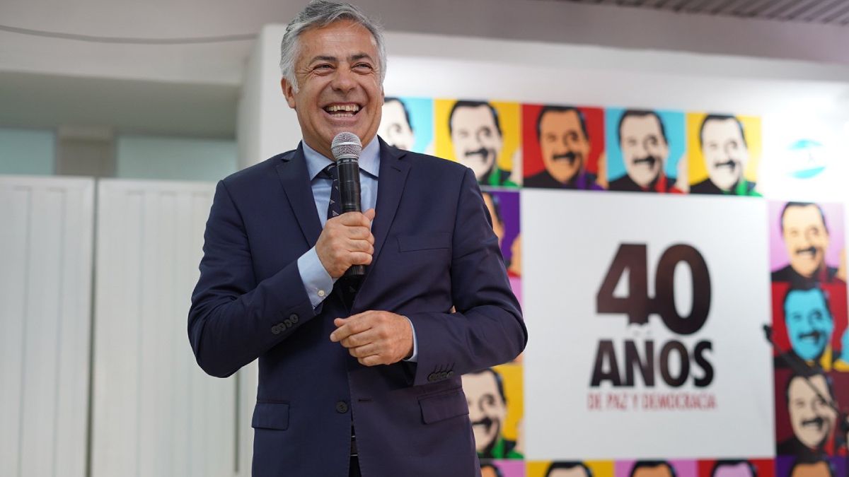 Alfredo Cornejo (61) logró romper la idea de que los mendocinos nunca iban a elegir dos veces a un mismo mandatario. Alfredo Cornejo (61) logró romper la idea de que los mendocinos nunca iban a elegir dos veces a un mismo mandatario.